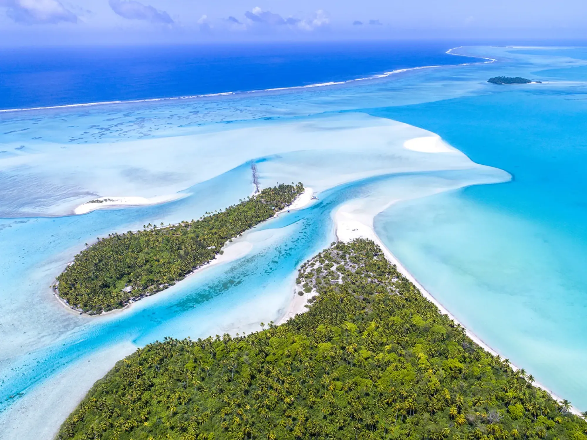 Cook Islands Tourism view of island from up top